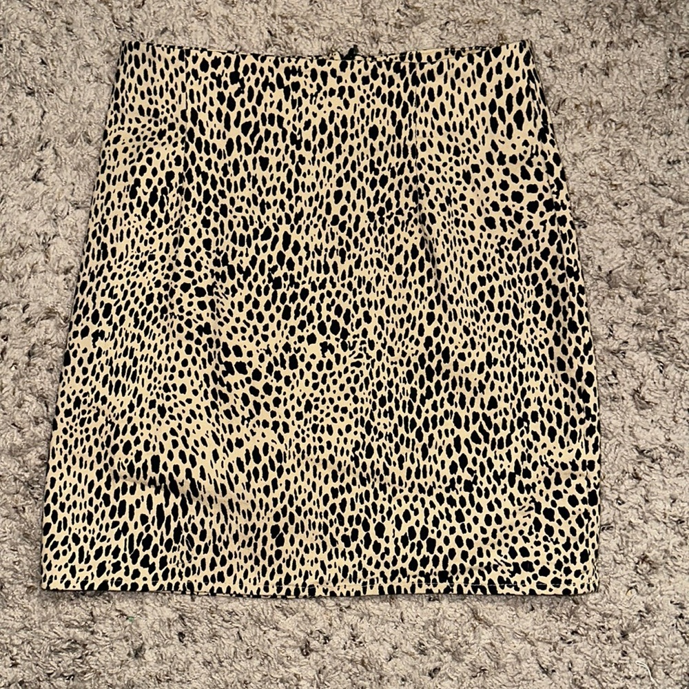 Brandy Melville Cheetah Pencil Skirt